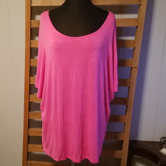 MOA USA Tops - MOA bubblegum pink top